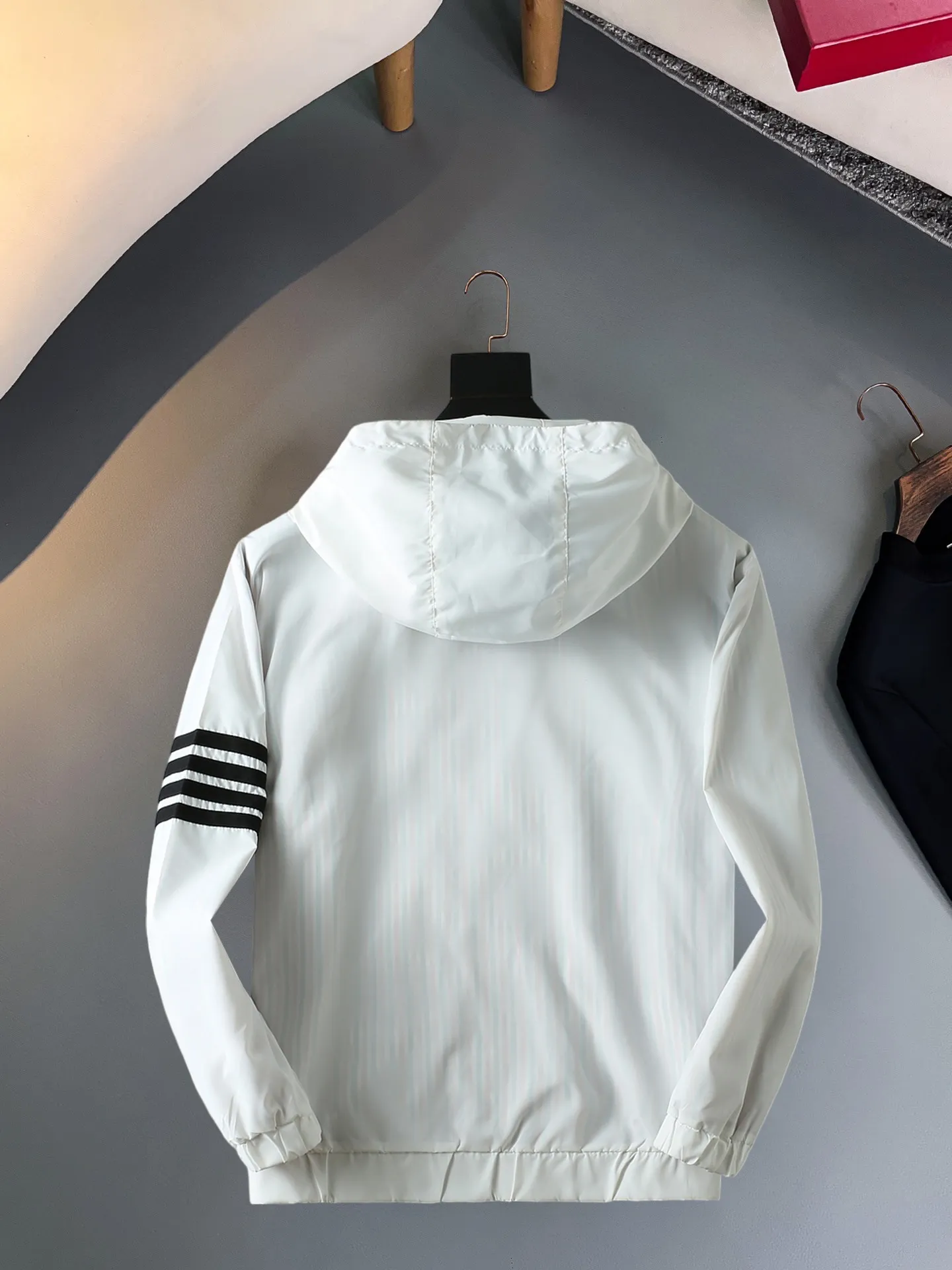 TB Same Style， ， 2026 New Arrival ，Original Premium Breathable ， ， ， Quality。 ， Sizes：M～3XL